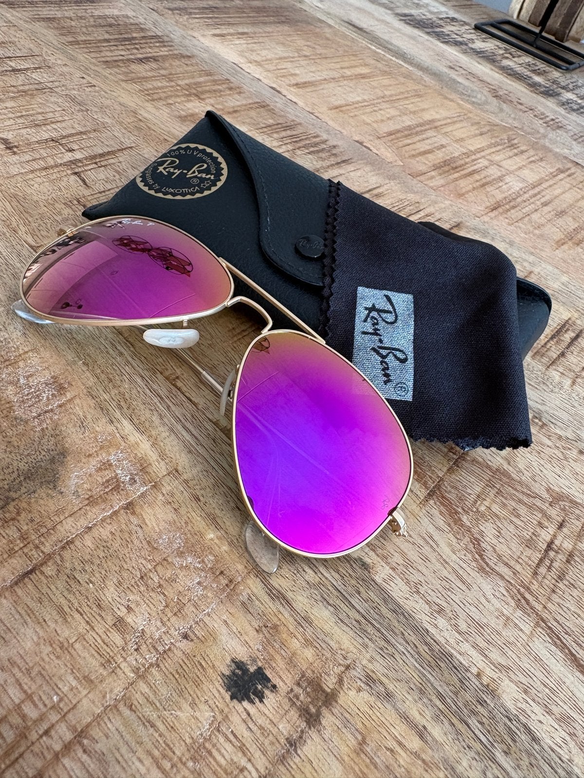 Ray-Ban Aviator Zonnebril met Roze Polarized Glazen, Ophalen, Zonnebril, Zo goed als nieuw, Ray-Ban