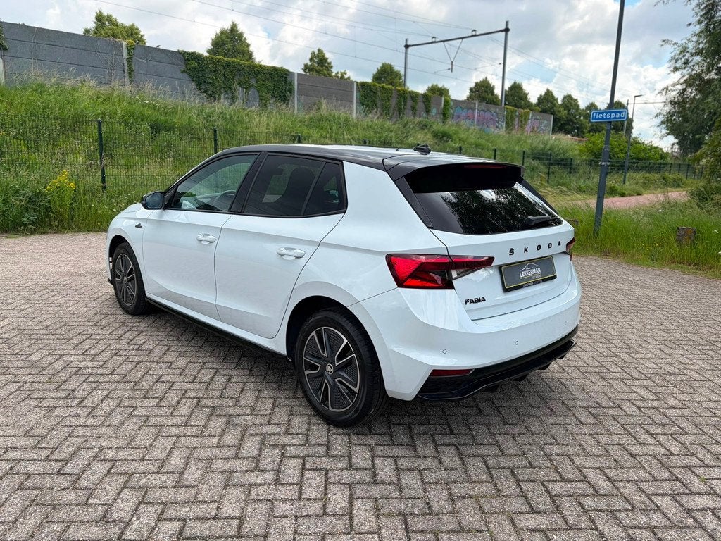 Skoda Fabia 1.0 TSI Monte Carlo DSG I VOLL ONDH I DIGITAL DA, Gebruikt, Wit, Origineel Nederlands, Bedrijf