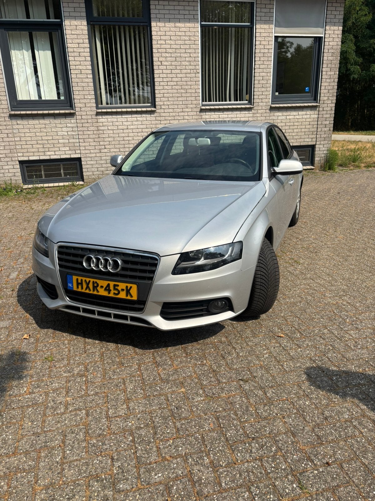 Audi A4 1.8 Tfsi 88KW 2011 Grijs, Auto's, Audi, Stof, 4 cilinders, A4, 14 km/l