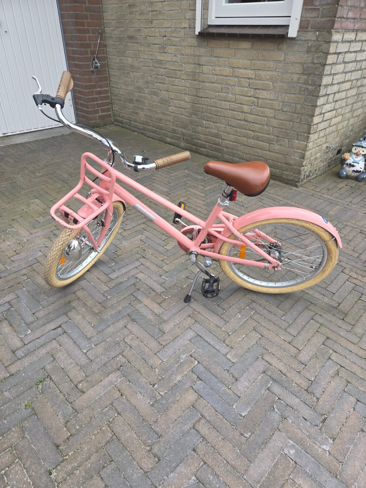 Amigo meisjesfiets 20 inch - roze (ketting loopt los), Ophalen