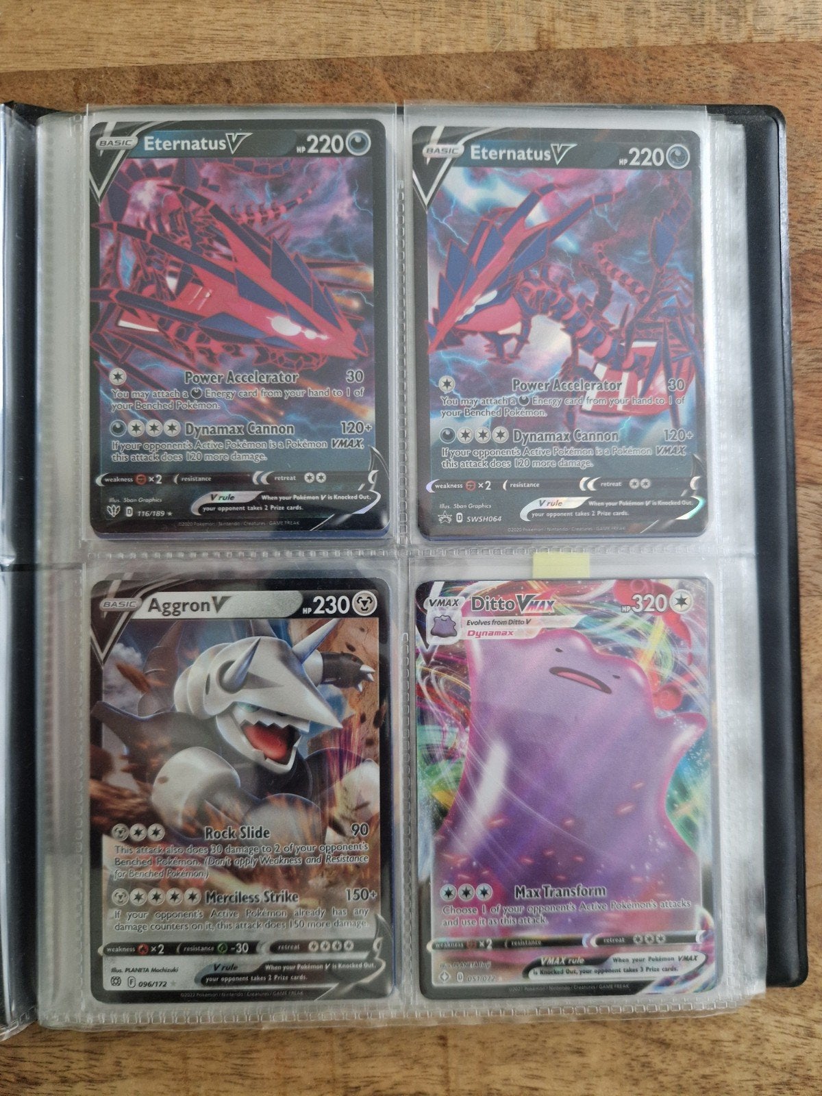 Pokémon V en Vmax kaarten, Ophalen of Verzenden, Zo goed als nieuw, Meerdere kaarten