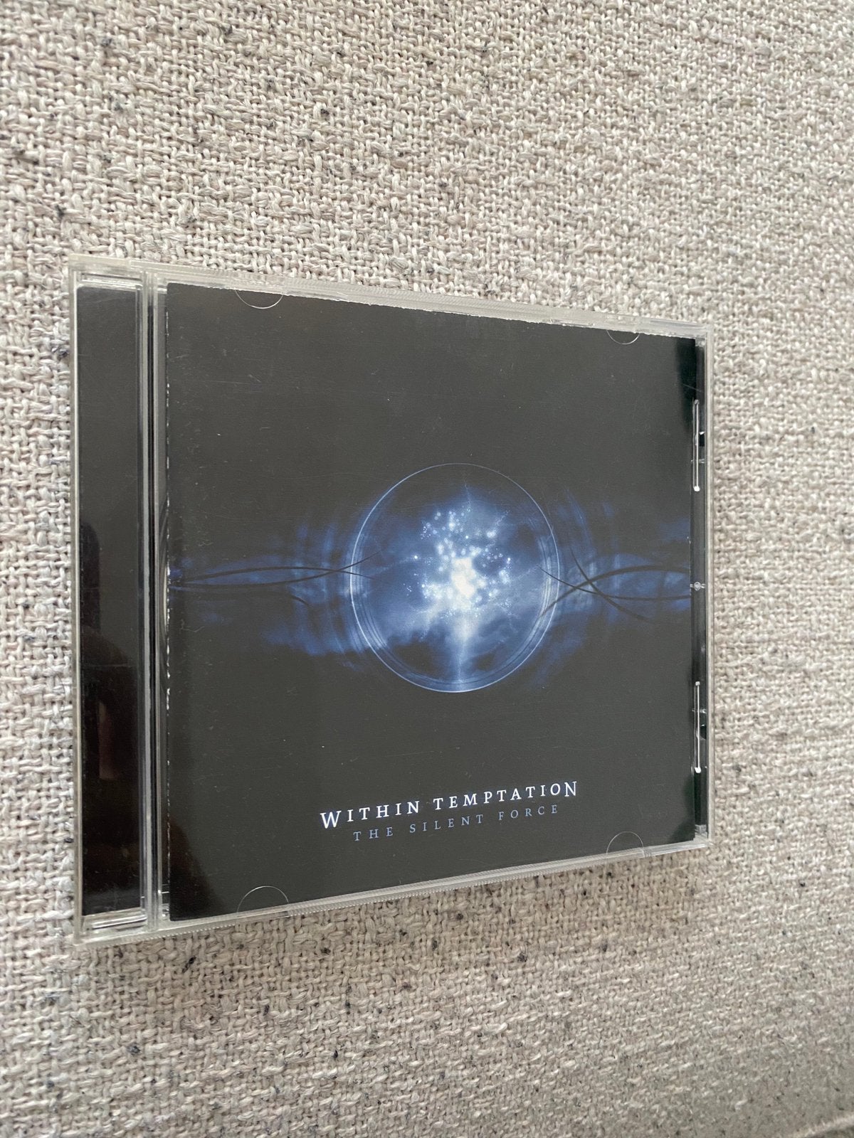 Within Temptation - The silent force jewelcase cd, Metal, Gebruikt, Ophalen of Verzenden, Inclusief boekje