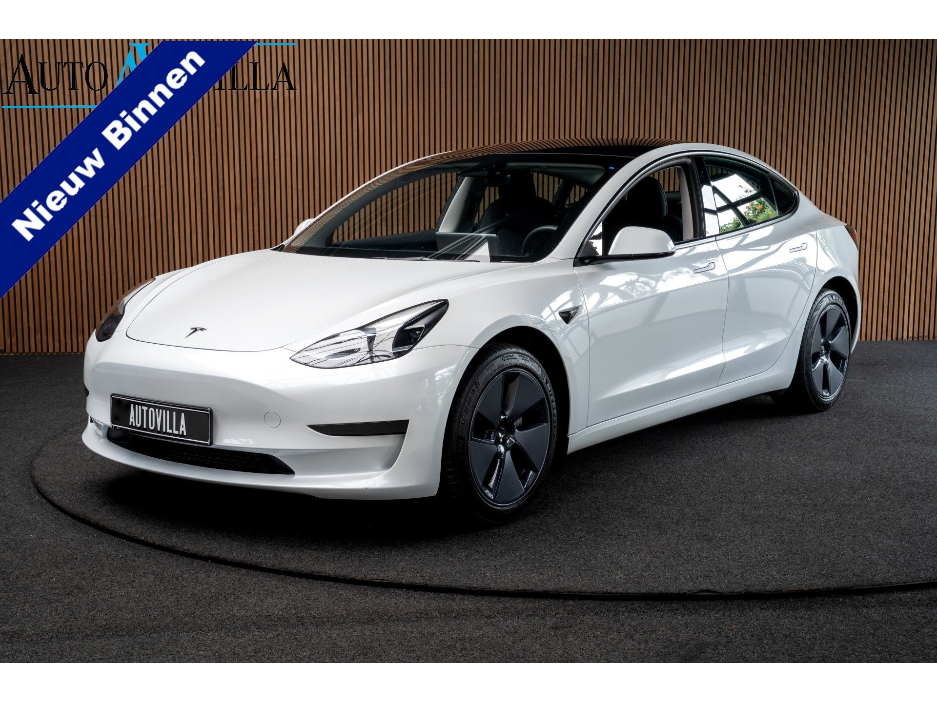 Tesla Model 3 RWD SOH: 95,5% Panodak Leer 360 ACC Climate, Auto's, Tesla, Automaat, Dealer onderhouden, Achterwielaandrijving