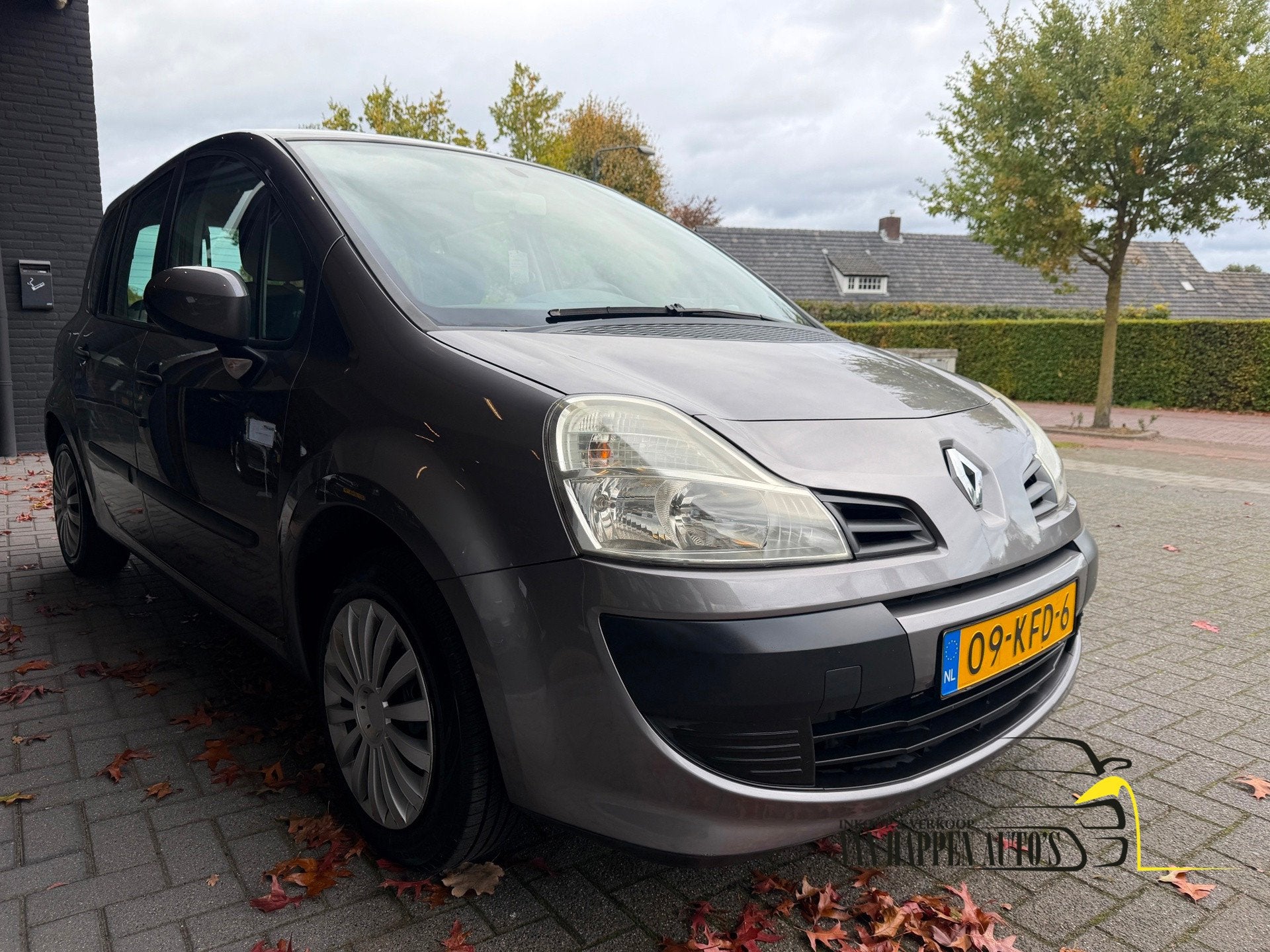 Renault Grand Modus 1.2-16V Expression / automaat, Auto's, Gebruikt, 4 cilinders, 49 €/maand, Bedrijf