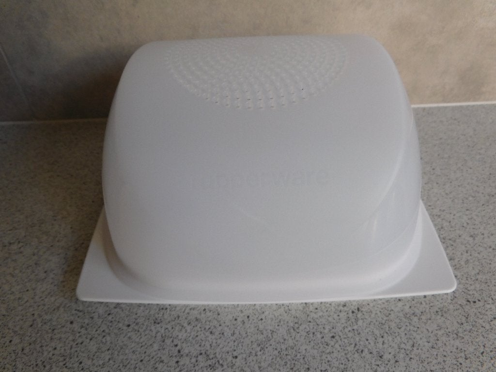 Tupperware Cheesmart Kaasdoos 20x20 cm. Wit, Ophalen of Verzenden, Zo goed als nieuw, Wit, Overige typen