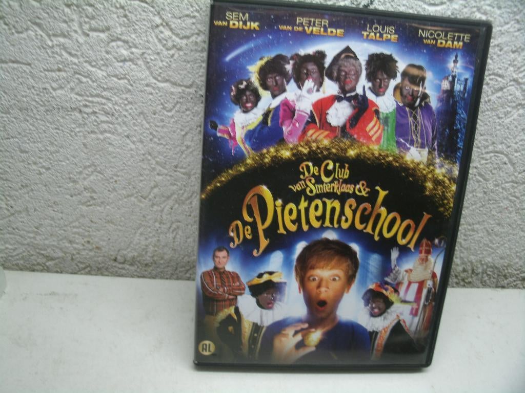 dvd 259k de pietenschool de club van sinterklaas 2013, Alle leeftijden, Ophalen of Verzenden, Zo goed als nieuw