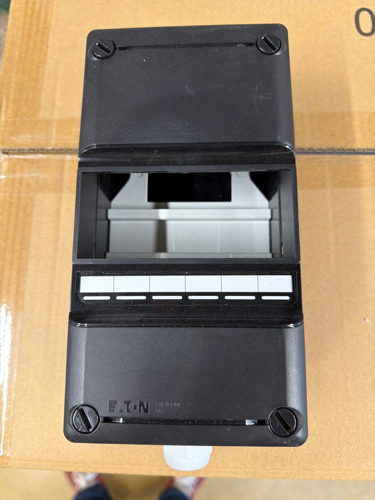 Eaton HT110-S42 Verdeelkast/Aansluitdoos, Ophalen of Verzenden, Nieuw, Overige typen