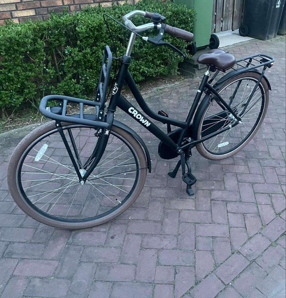 Zwarte meisjesfiets, 14 maanden oud, Fietsen en Brommers, Fietsen | Meisjes, Ophalen, Zo goed als nieuw, 24 inch