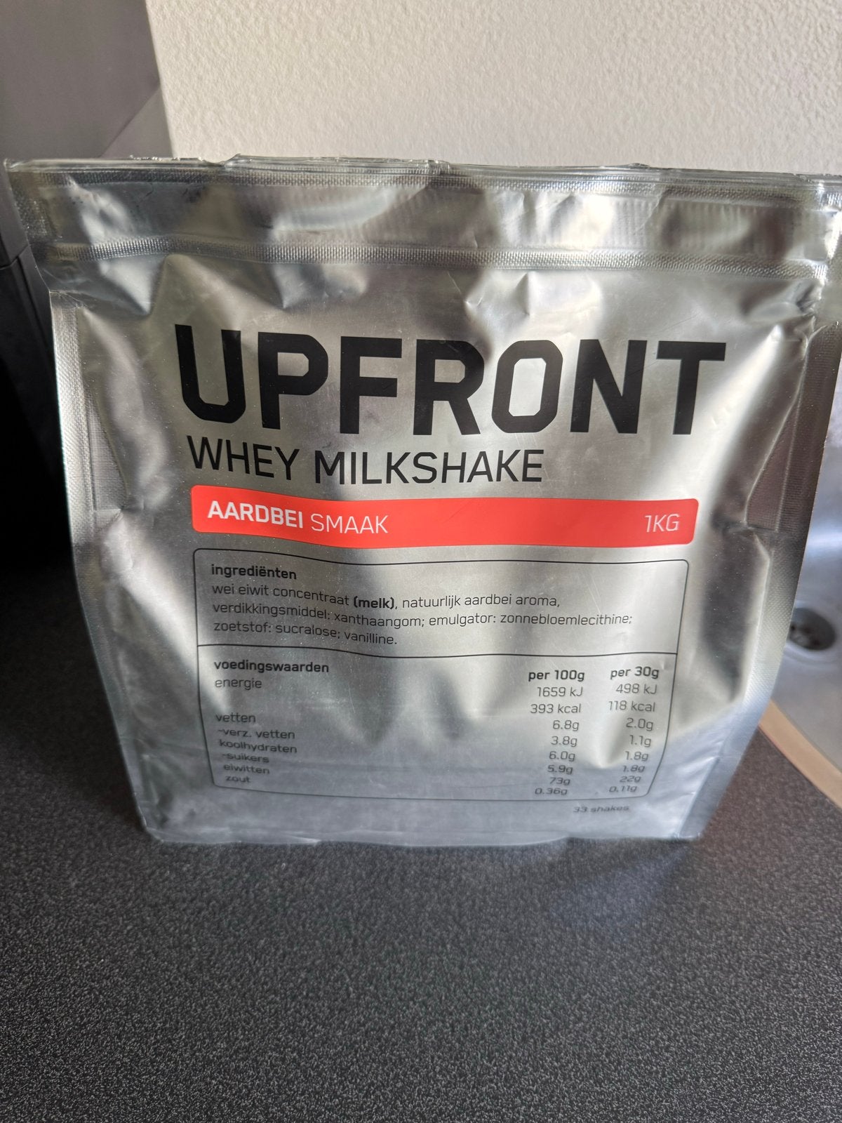 Upfront Whey Milkshake Aardbei Smaak 1KG, Ophalen of Verzenden, Nieuw, Poeder of Drank