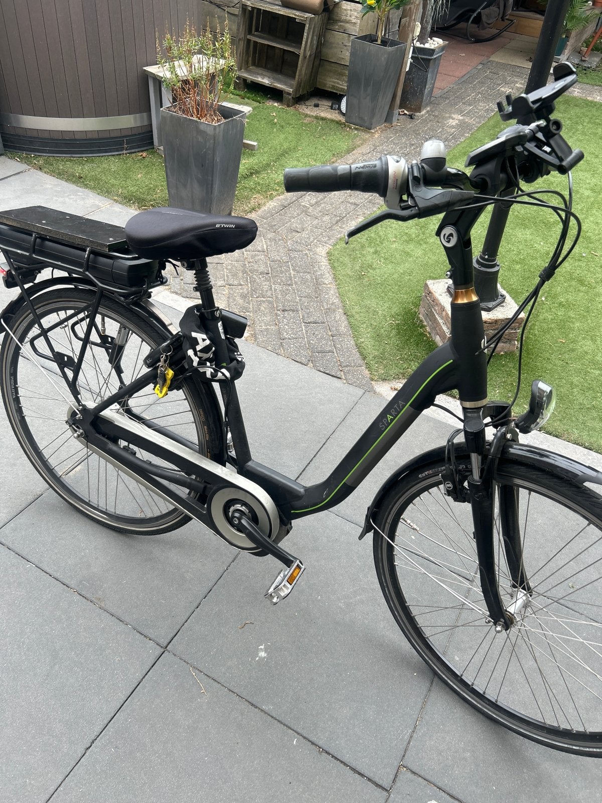Mooie Sparta elektrische fiets met Bosch middenmotor, Fietsen en Brommers, Elektrische fietsen, Sparta, Gebruikt, Ophalen of Verzenden