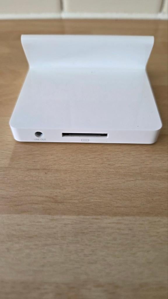 Apple iPod Dock A1352 - Wit, Ophalen of Verzenden, Zo goed als nieuw, Dock of Kabel, Touch