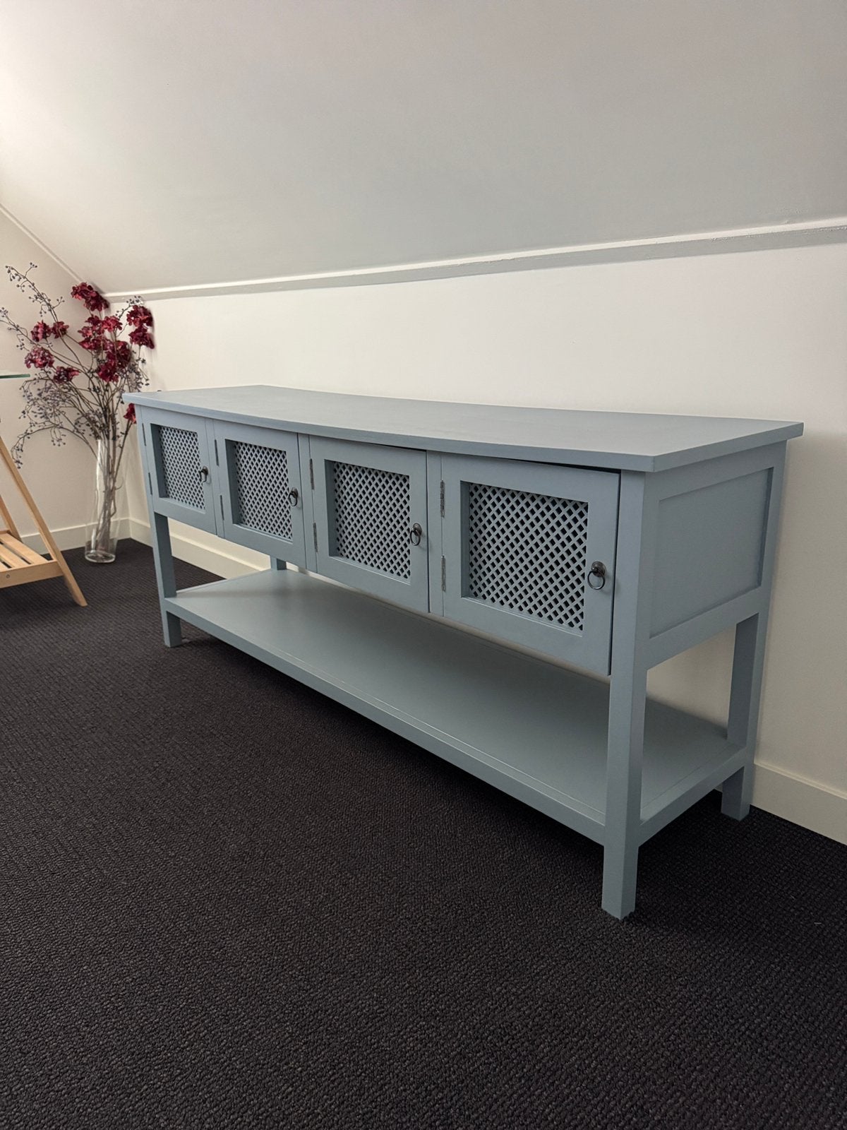 Licht blauwe Sidetable, Ophalen, Gebruikt, 150 tot 200 cm, 25 tot 50 cm