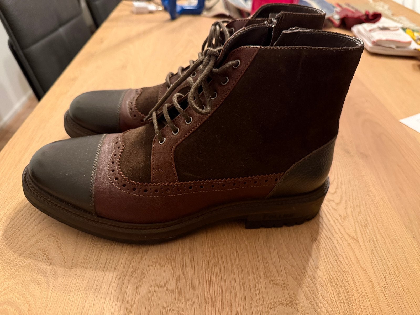 Pollini Leren/Suède Veterlaarzen – Made in Italy – Maat 42, Bruin, Boots, Ophalen of Verzenden, Zo goed als nieuw