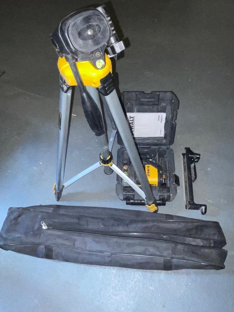 DeWALT DW088CGTRI Kruislijnlaser Met Statief, Ophalen of Verzenden, Zo goed als nieuw, Overige meters