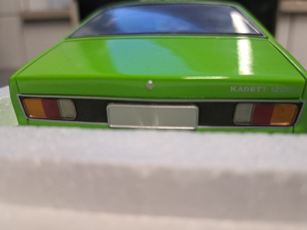OPEL KADETT C COUPE UIT 1976, Ophalen of Verzenden, Nieuw, Auto, MiniChamps