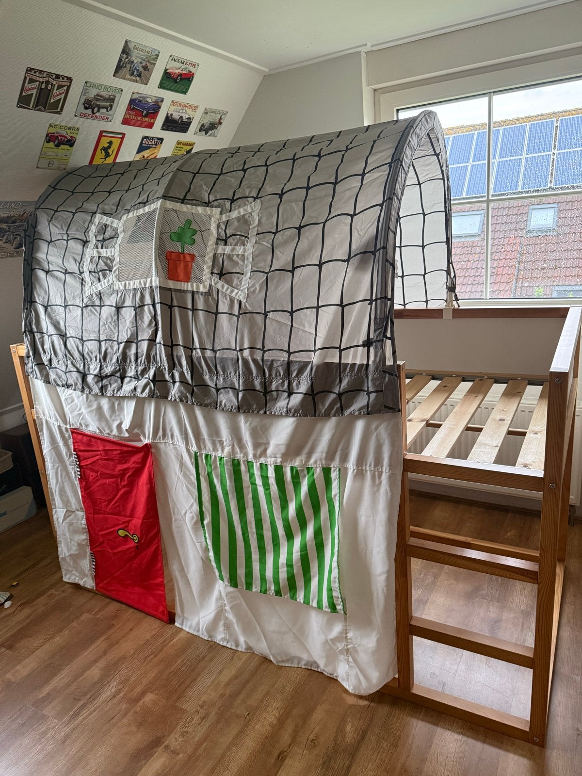 IKEA KURA omkeerbaar bed met tent (90x200 cm), Kinderen en Baby's, Kinderkamer | Bedden, Ophalen, 85 tot 100 cm, Gebruikt, Hoogslaper of Stapelbed