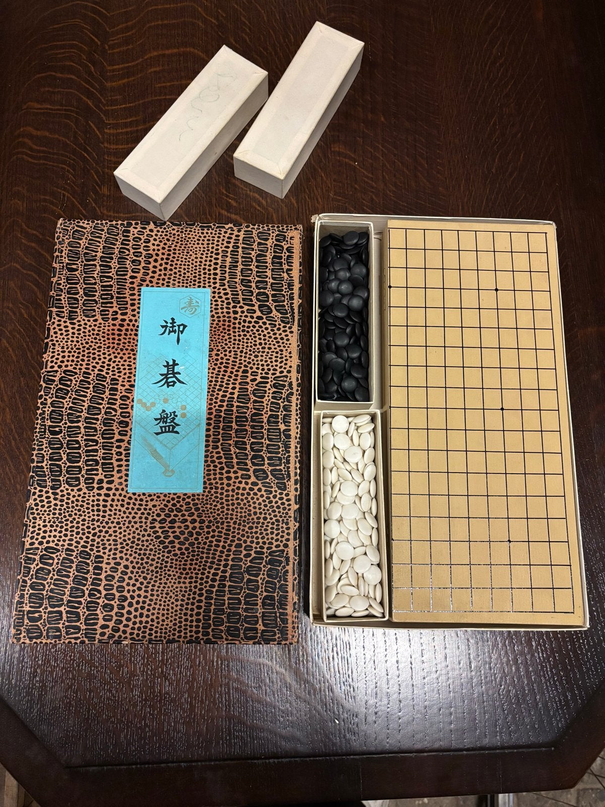 Vintage Japans Go-set (Igo) – compleet met bord en stenen, Gebruikt, Een of twee spelers, Ophalen of Verzenden, Nvt