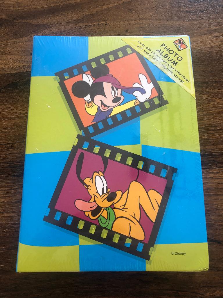 Disney foto-album mickey en pluto, Ophalen, Overige figuren, Nieuw, Beeldje of Figuurtje