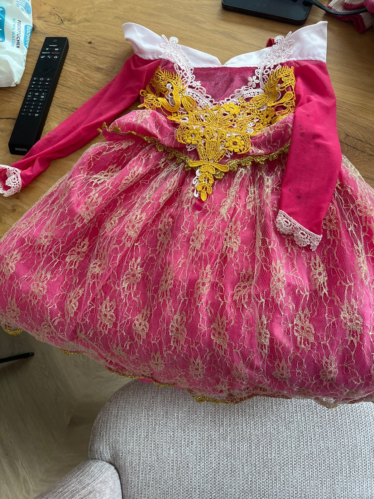 Prinsessenjurk roze met gouden details - Maat 100cm, Kinderen en Baby's, Ophalen, Gebruikt, 104 of kleiner, Meisje