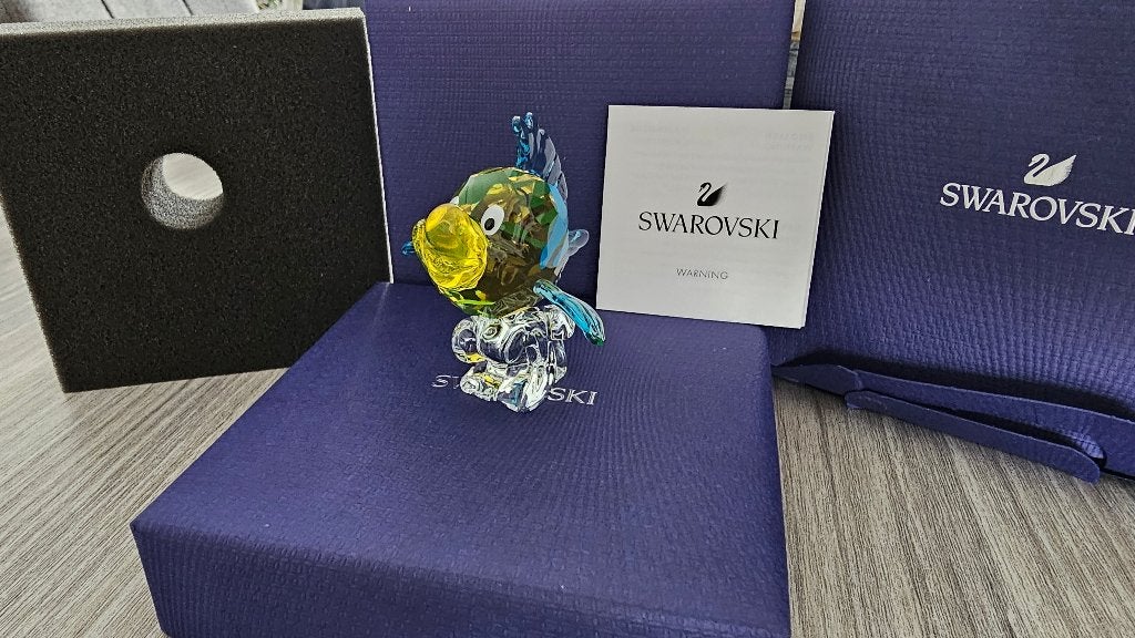 Swarovski Disney De Kleine Zeemeermin Botje! NIEUW!, Ophalen of Verzenden, Nieuw, Figuurtje