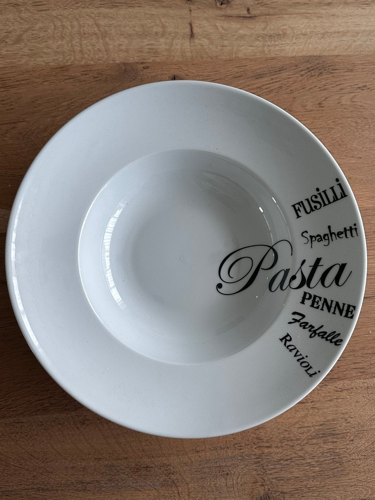8x Nieuwe Pastaborden - Italiaanse Stijl, Keramiek, Nieuw, Ophalen of Verzenden, Bord(en)