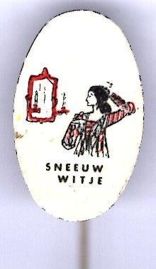 Sneeuwwitje blik sprookjes speldje ( W_206 ), Verzamelen, Verzenden, Zo goed als nieuw, Figuurtje, Speldje of Pin