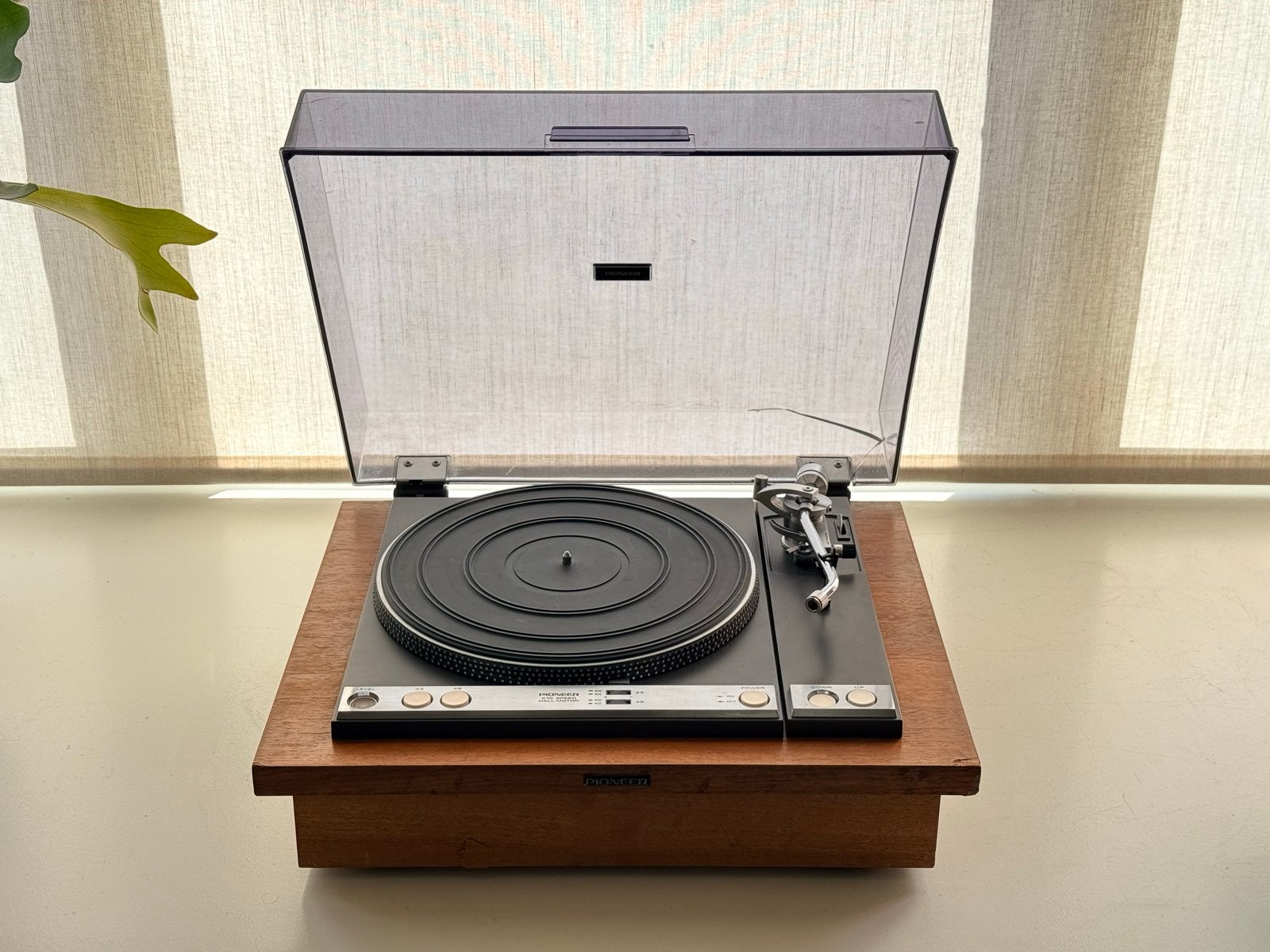 Foto 9 van Pioneer PL-61 Direct Drive Platenspeler