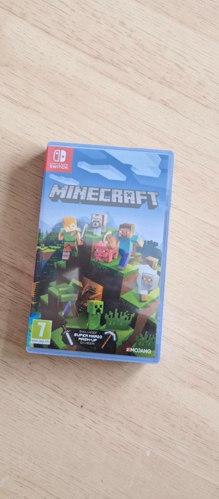 Minecraft Nintendo Switch Game - Goede Staat, Spelcomputers en Games, Gebruikt, Ophalen of Verzenden, Eén computer, 3 spelers of meer