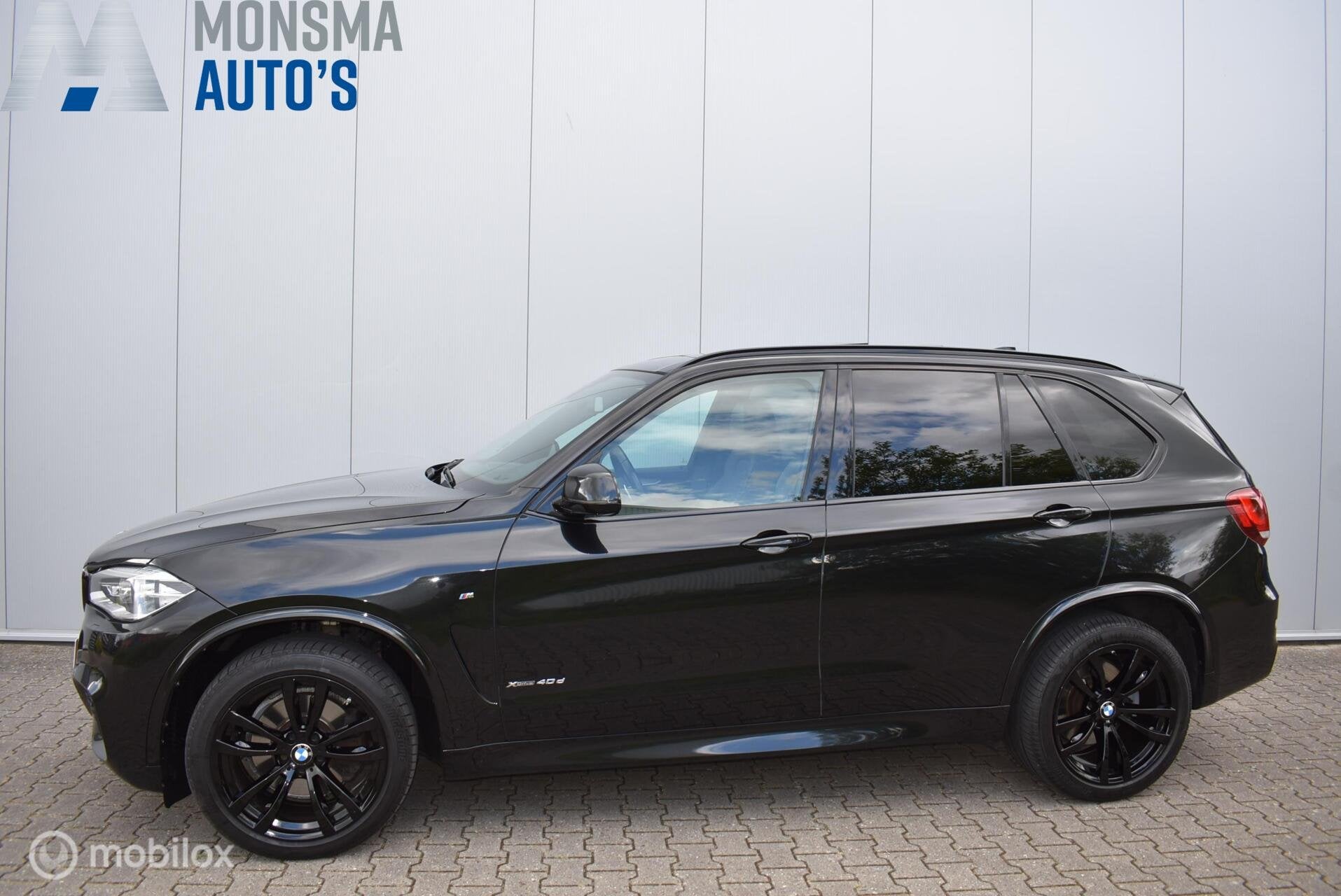 BMW X5 xDrive40d M-Sport Sapphirschwarz Pano Nappa 360 HUD, Auto's, Automaat, 2993 cc, 255 €/maand, Zwart