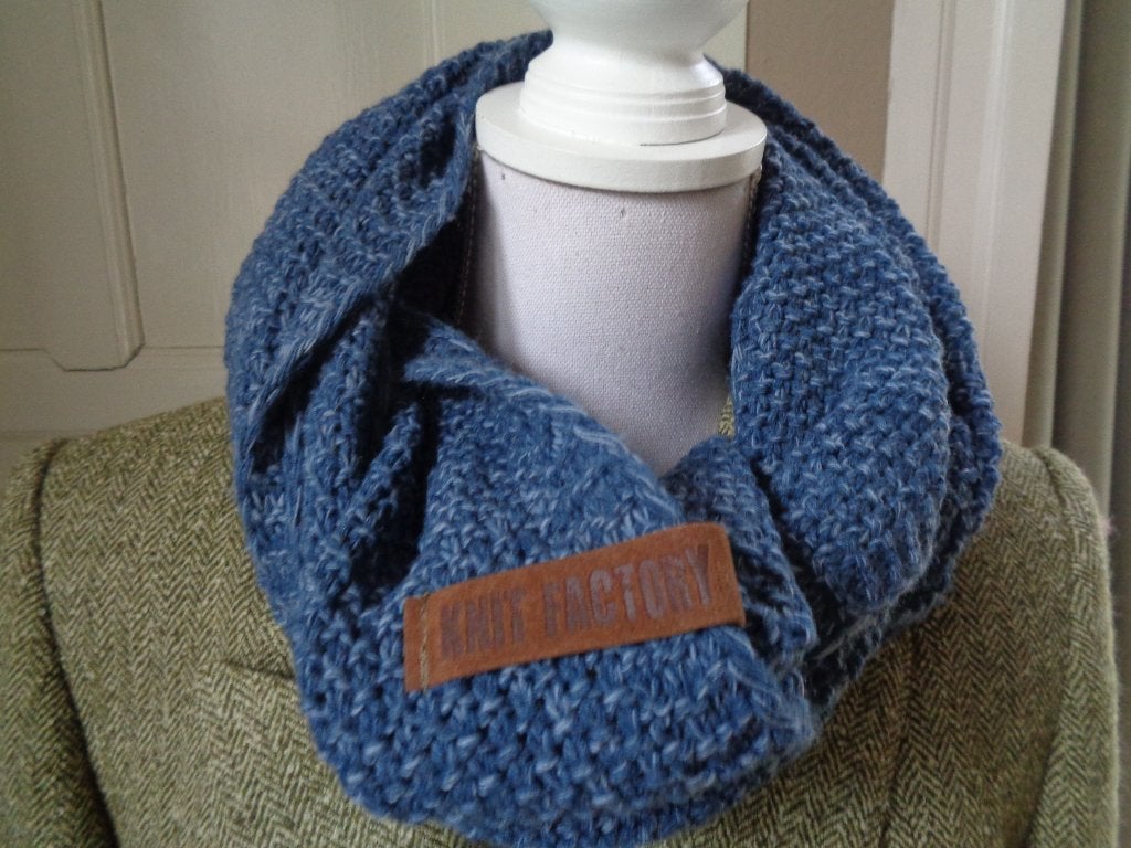 Knit Factory gebreide Colsjaal - Ronde Sjaal wollen Sjaal -, Maat 42/44 (L), Ophalen of Verzenden, Zo goed als nieuw, Knit factory