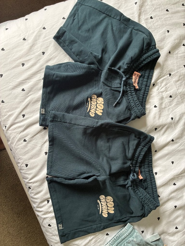 Z8 korte broek 152 4 stuks, Broek, Z8, Ophalen of Verzenden, Zo goed als nieuw