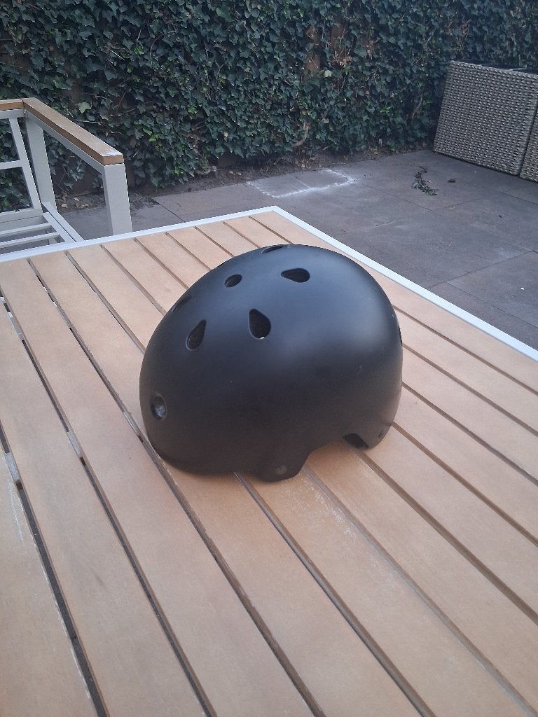 Helm voor op de fiets of step, Ophalen, Zo goed als nieuw, Jongen of Meisje