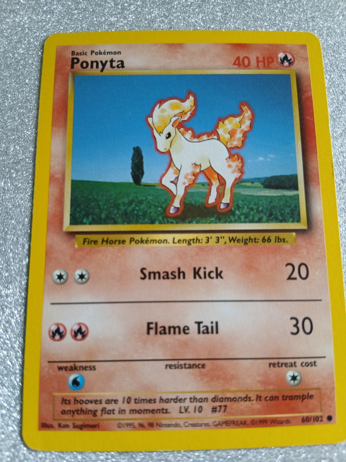 Ponyta 40 hp, Hobby en Vrije tijd, Verzamelkaartspellen | Pokémon, Ophalen of Verzenden