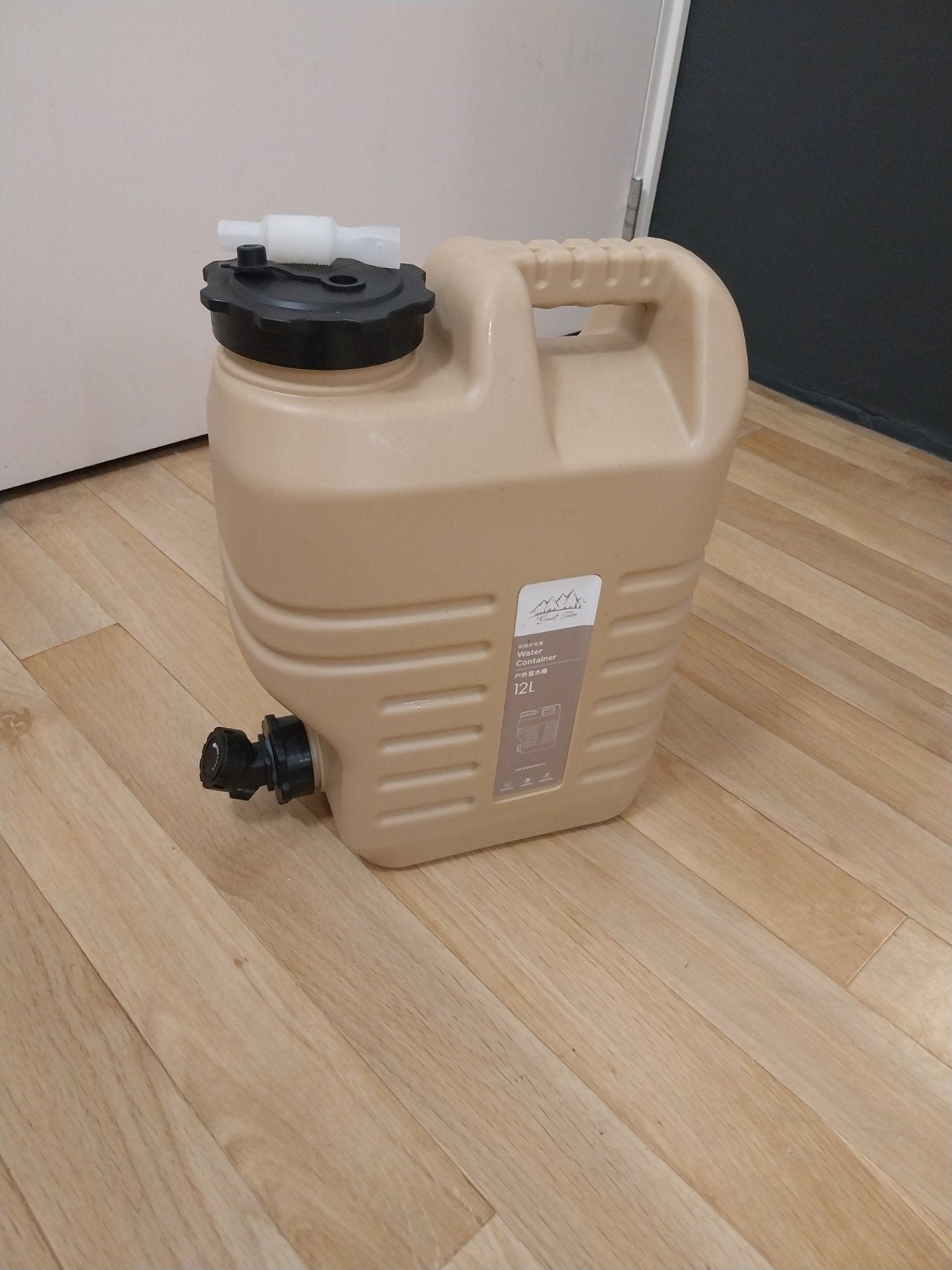 Jerrycan 12L met kraan - Schoon en klaar voor gebruik, Ophalen, Zo goed als nieuw