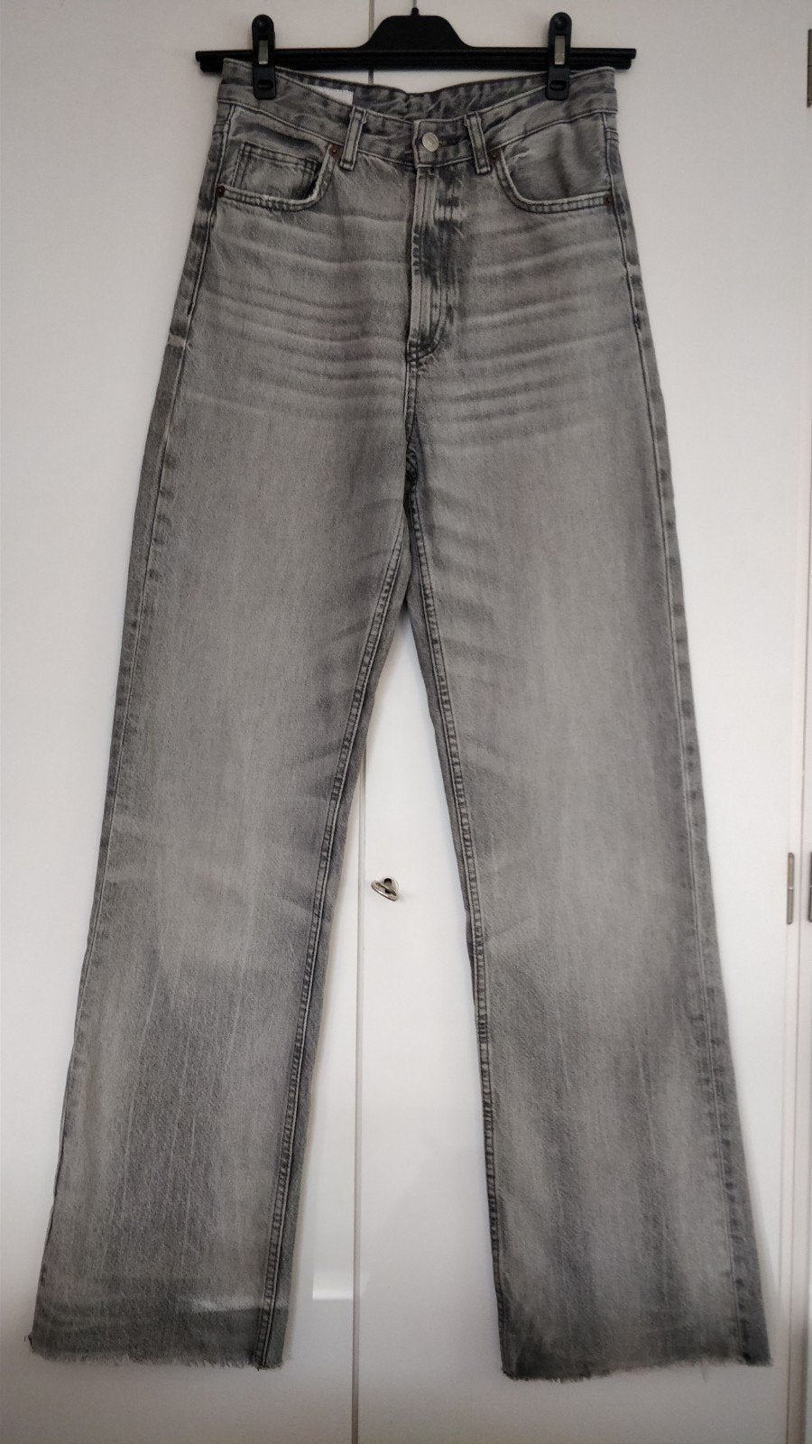 Zara Grijze High-Waist Wide-Leg Jeans, Zara, Ophalen of Verzenden, Zo goed als nieuw, W28 - W29 (confectie 36)