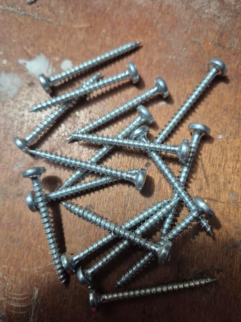 Schroeven 5,0x 50 mm met kruiskop. Voldraad, Ophalen of Verzenden, Zo goed als nieuw, 50 tot 100 mm, Schroeven