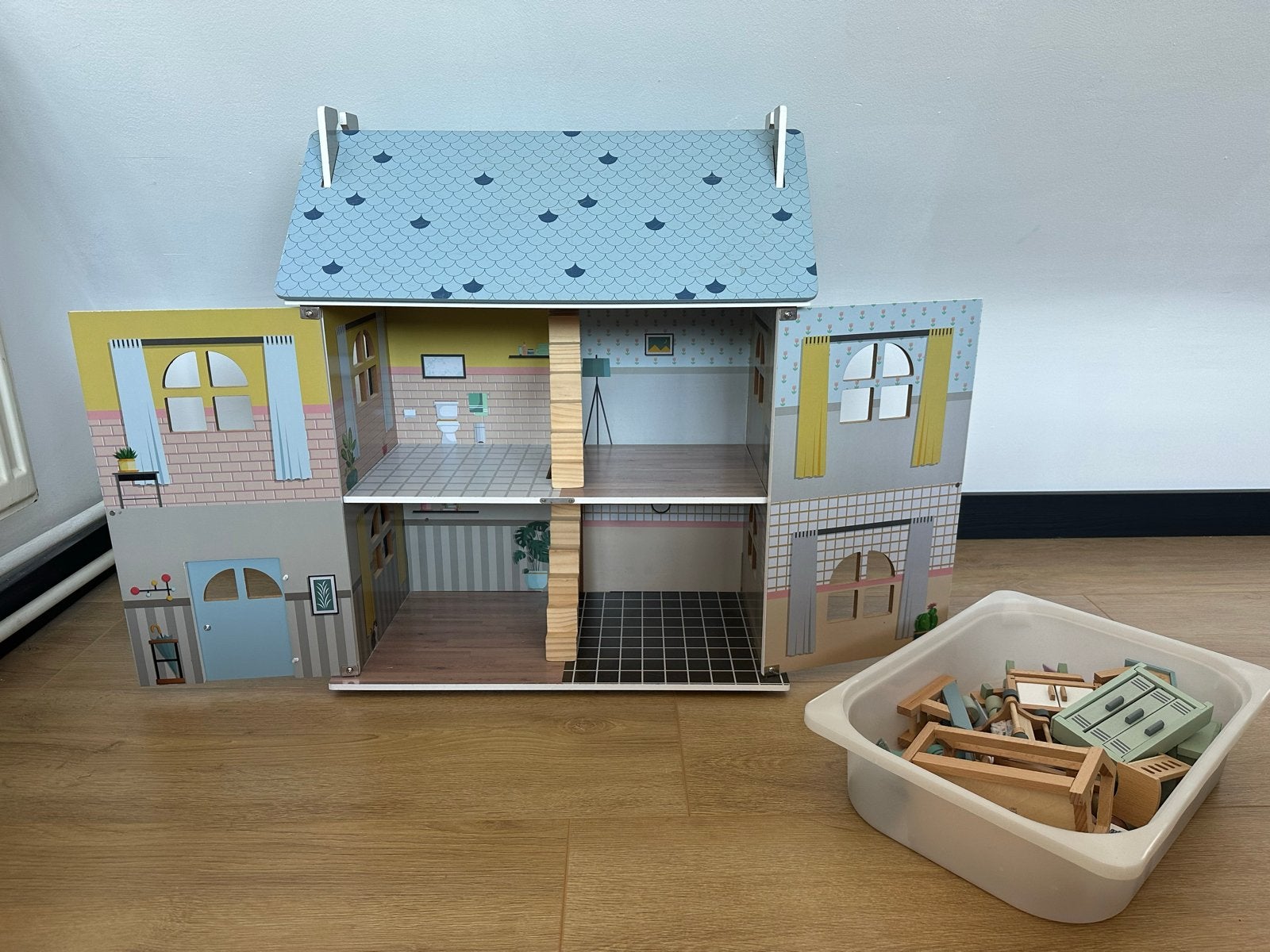 Poppenhuis met Little Dutch toebehoren, Kinderen en Baby's, Speelgoed | Poppenhuizen, Ophalen, Zo goed als nieuw, Poppenhuis