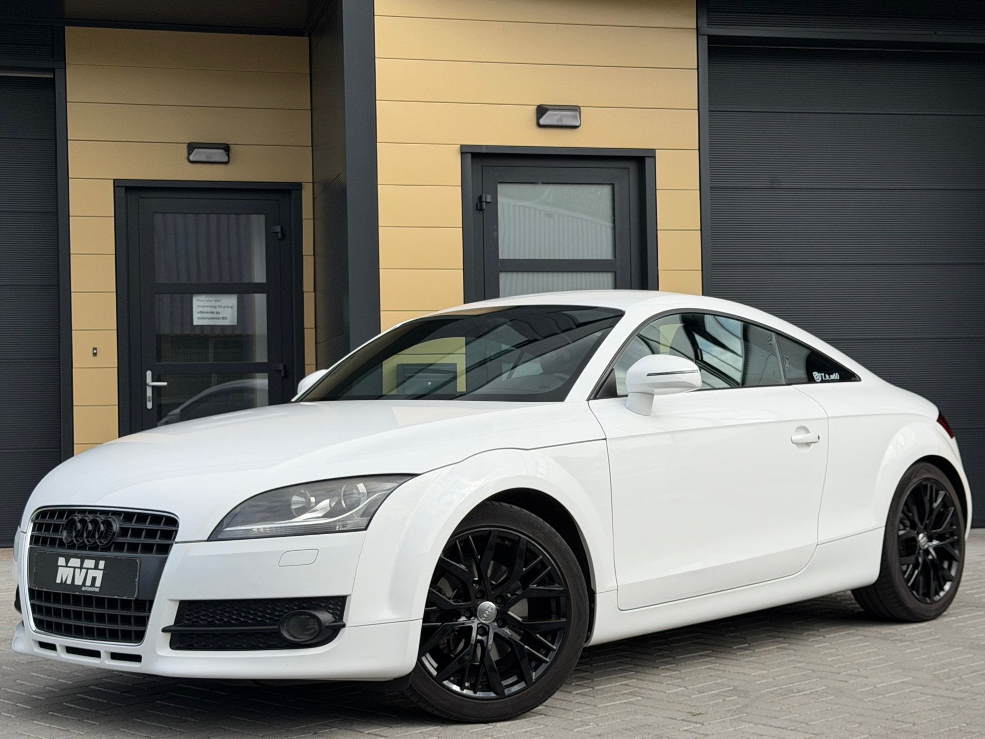 Audi TT 1.8 TFSI - Modificatie - Leder - Carplay - Compleet, Auto's, Audi, Voorwielaandrijving, Euro 5, Gebruikt, Zwart