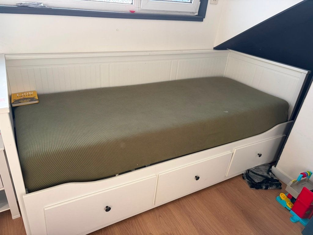 Ikea HEMNES dagbed + 2 matrassen, Ophalen, Gebruikt, Wit, Tweepersoons