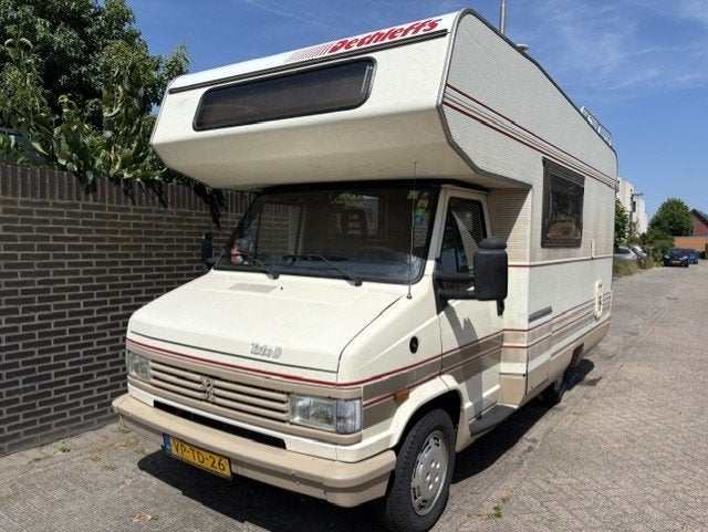 Caravans And Camping Dethleffs