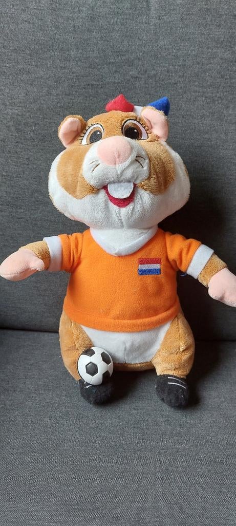 Hamster knuffel AH - voetbal meisje, Ophalen of Verzenden, Zo goed als nieuw, Hamster, Albert Heijn