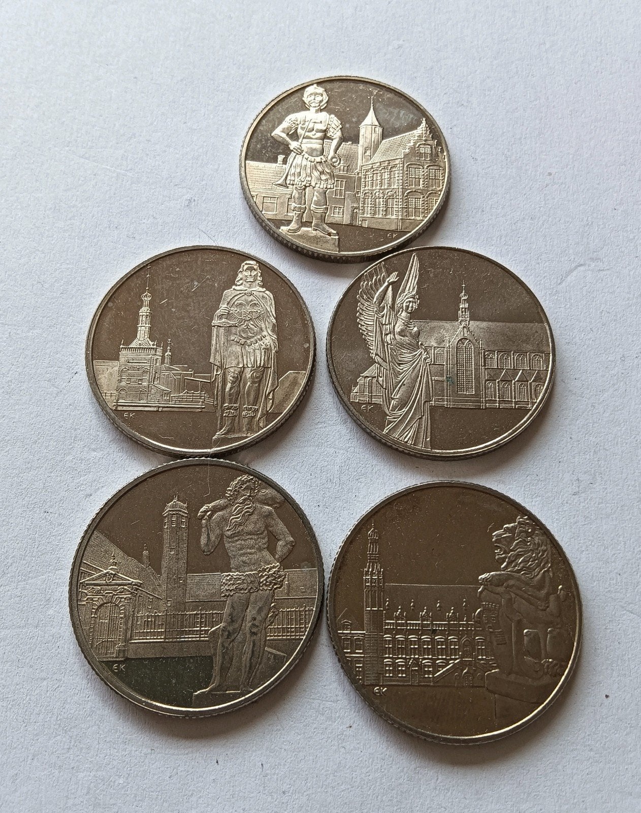 Alkmaar 650 jaar 5x 1 waagje 1254- 2004, Postzegels en Munten, Penningen en Medailles, Ophalen of Verzenden, Overige materialen