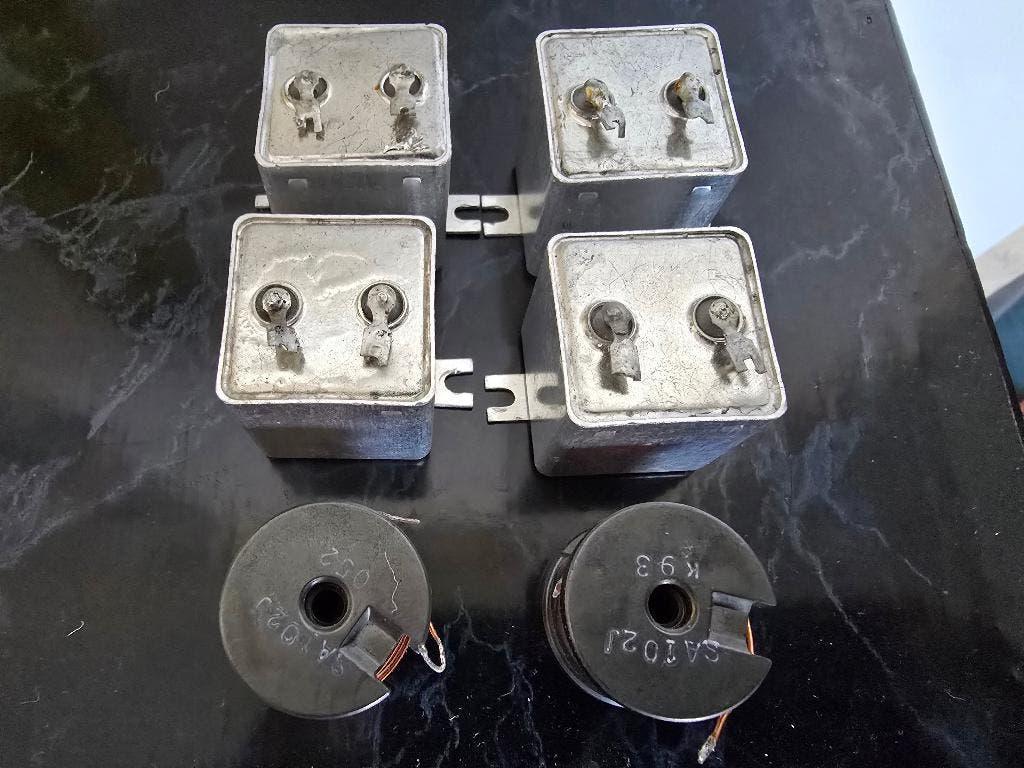 Tesla 4x 4 ohm Condensators, Overige merken, Gebruikt, Overige typen, Ophalen of Verzenden