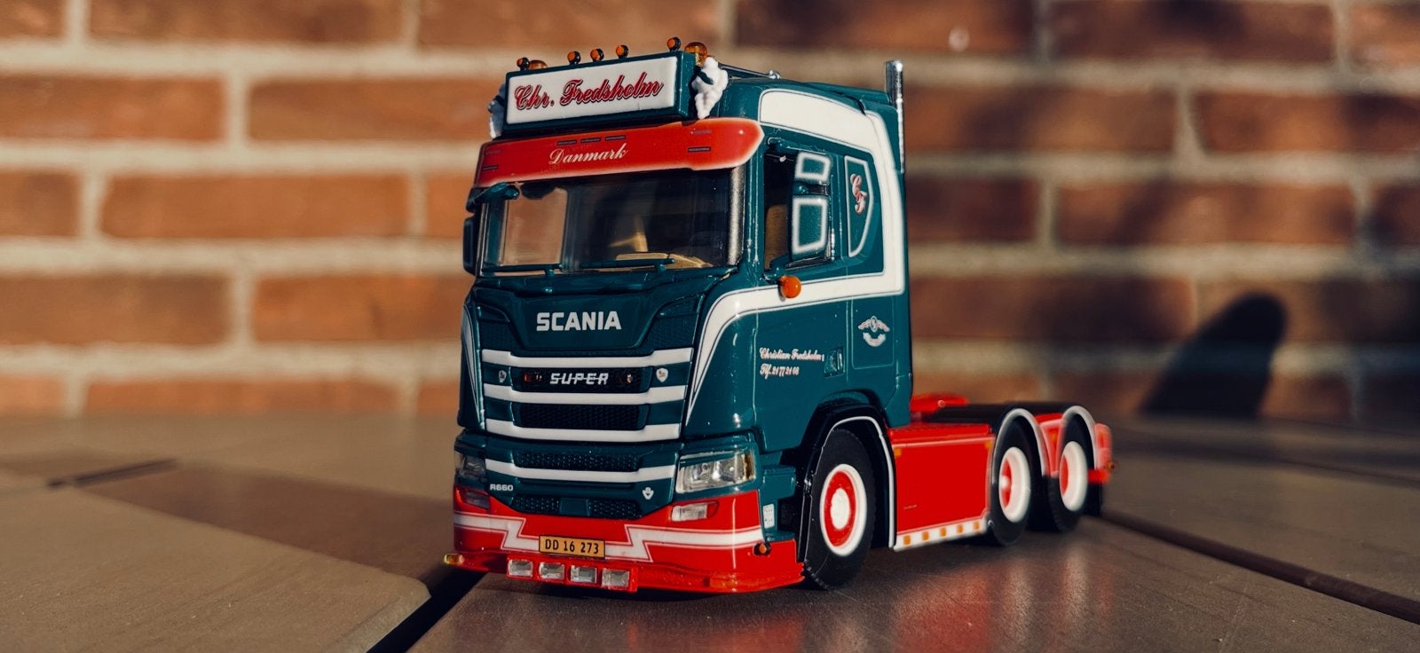 Scania R-serie Next-Gen (CR20N) Normal cab 6x2, Ophalen of Verzenden, Zo goed als nieuw, Bus of Vrachtwagen, Tekno