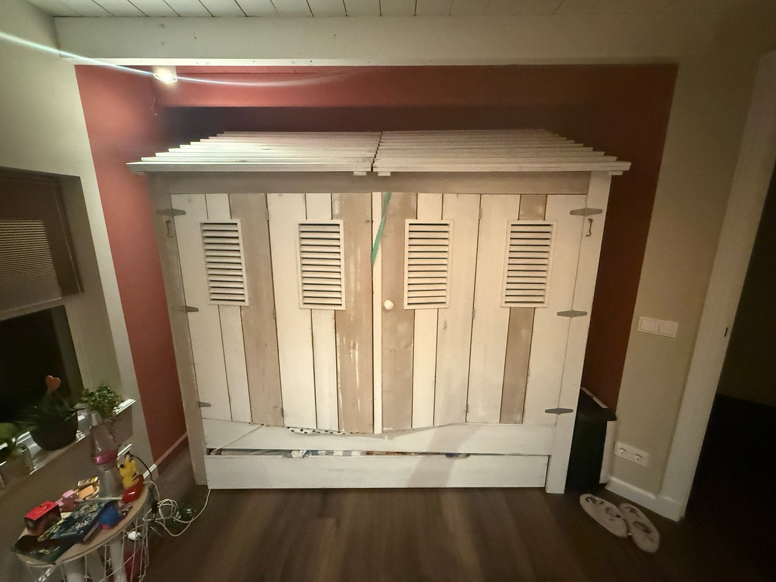 Unieke bedstee met uitschuifbaar logeerbed, Ophalen, Gebruikt, 90 cm, Eenpersoons