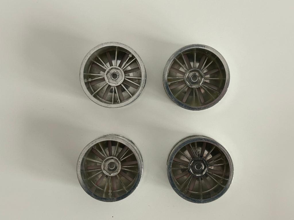 4x velgen chrome 1/10 rc auto, Hobby en Vrije tijd, Modelbouw | Radiografisch | Auto's, Ophalen of Verzenden, Gebruikt, Onderdeel