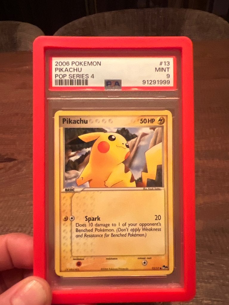 Pikachu psa 9, Ophalen of Verzenden, Zo goed als nieuw, Losse kaart