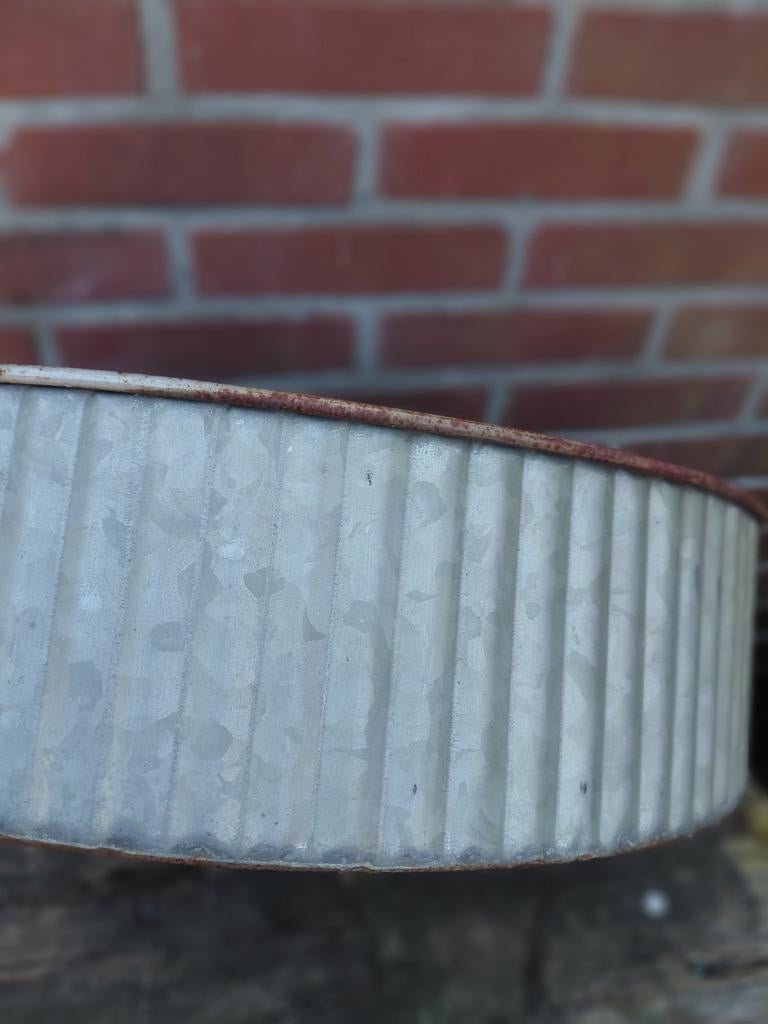 Zinken schaal bloembak bak, Antiek en Kunst, Curiosa en Brocante, Ophalen