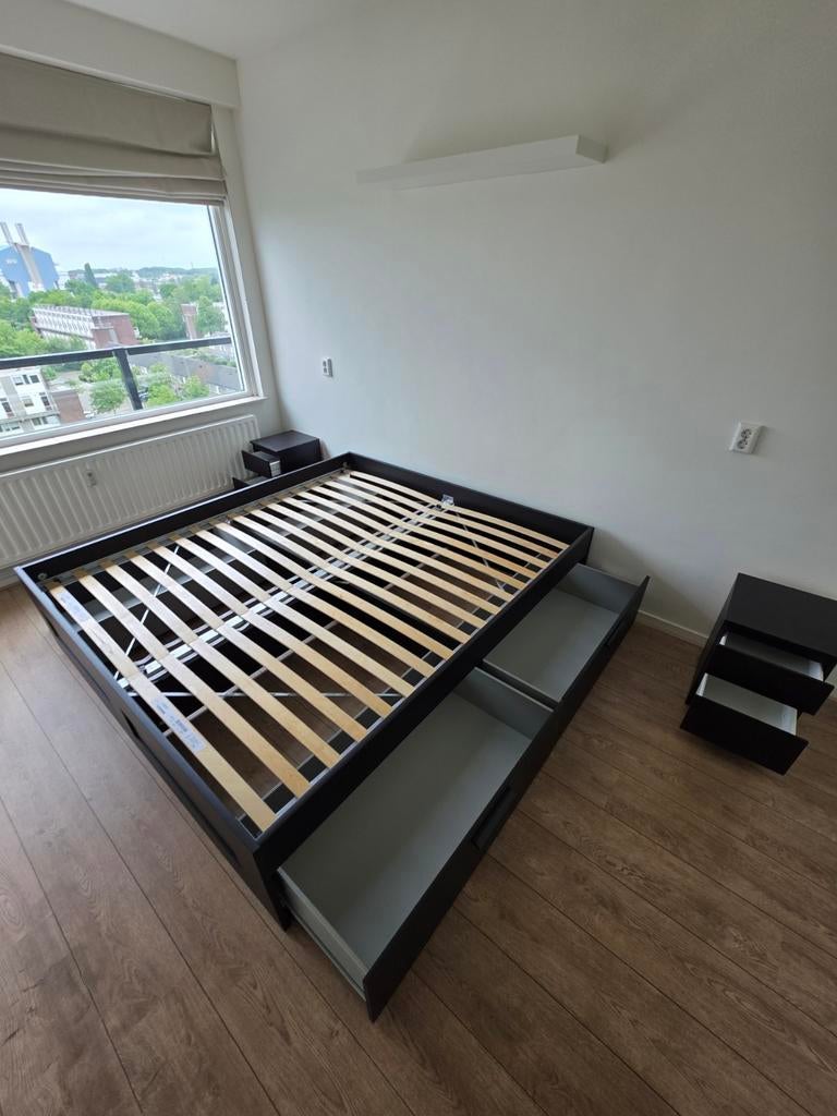 Ikea Brimnes bed 180x200cm met 2 ikea malm nachtkastjes, Huis en Inrichting, Ophalen, Gebruikt, Zwart, Tweepersoons