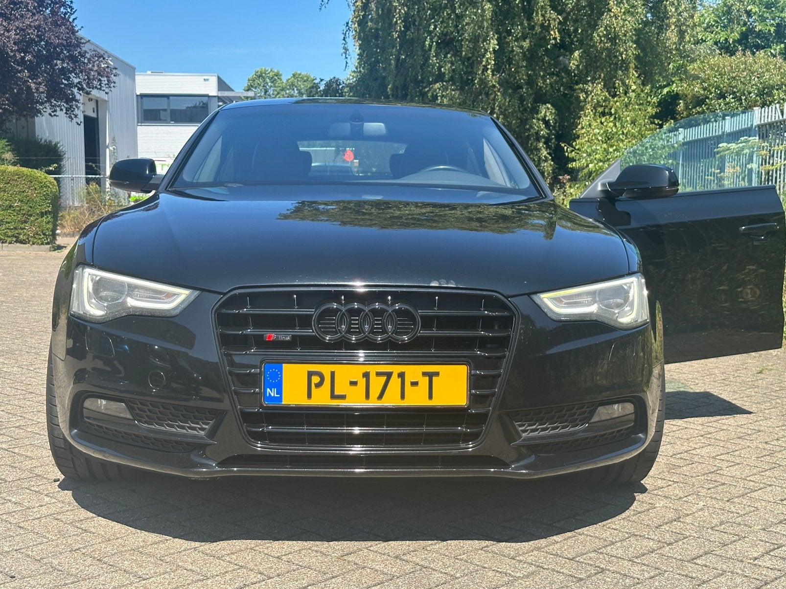Audi A5 3.0 TDI 150KW Sportback S-Line, Euro 5, Zwart, 1595 kg, 4 stoelen